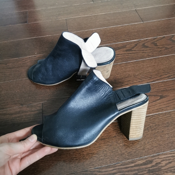 Shoes - Super Cute Summer Heels